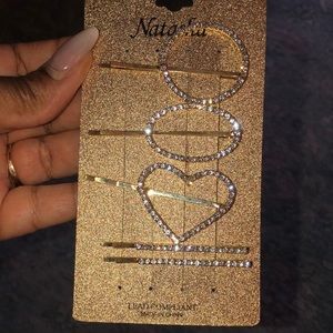 Free Gift- Gold and Crystal hair pins